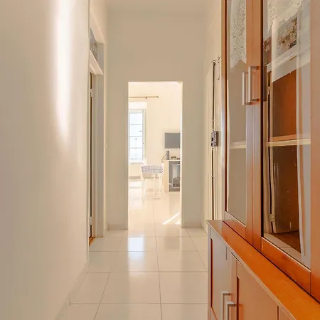Alfama Santa Apolonia Apartament